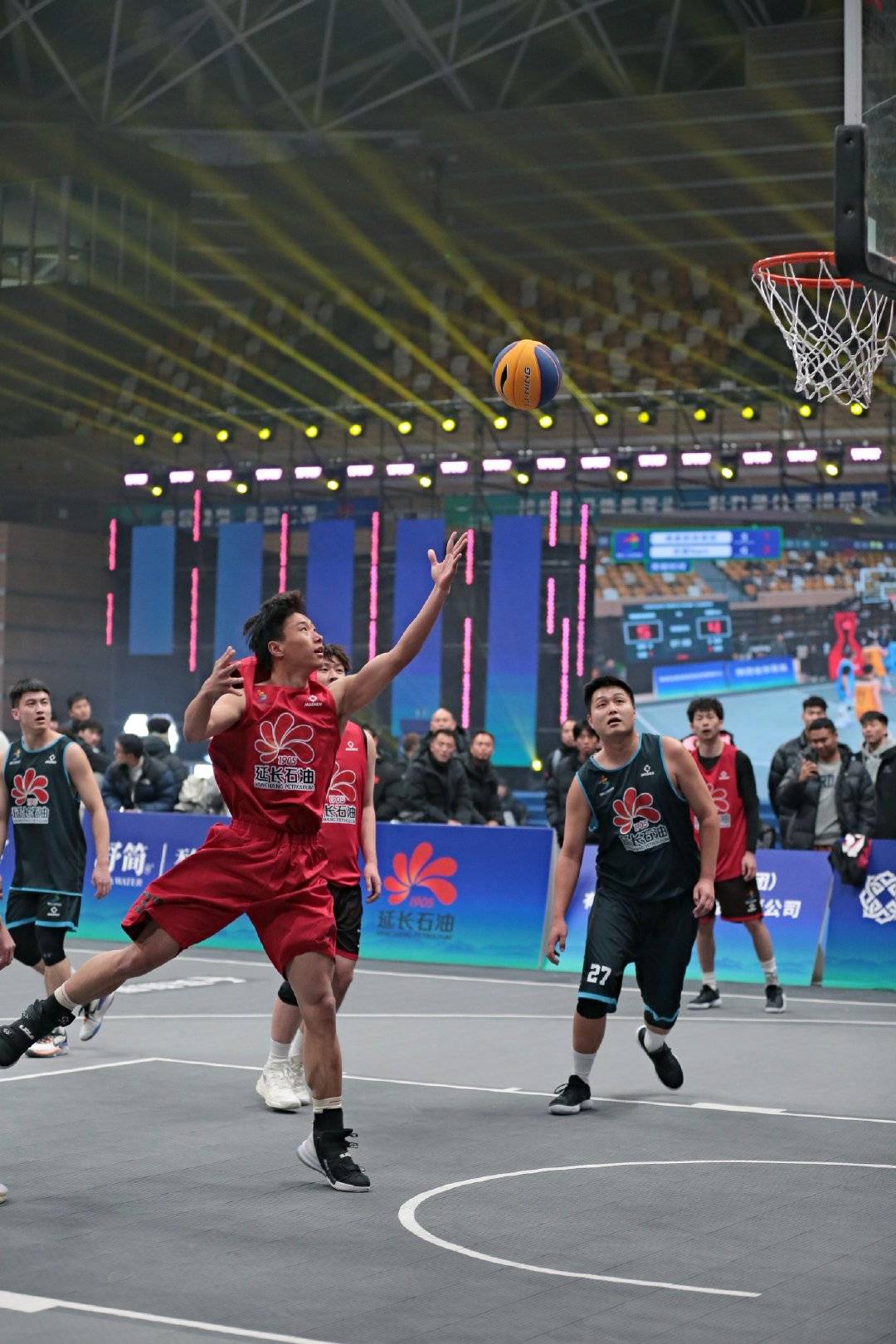 以科技助力中国篮球发展，探索智慧体育新时代