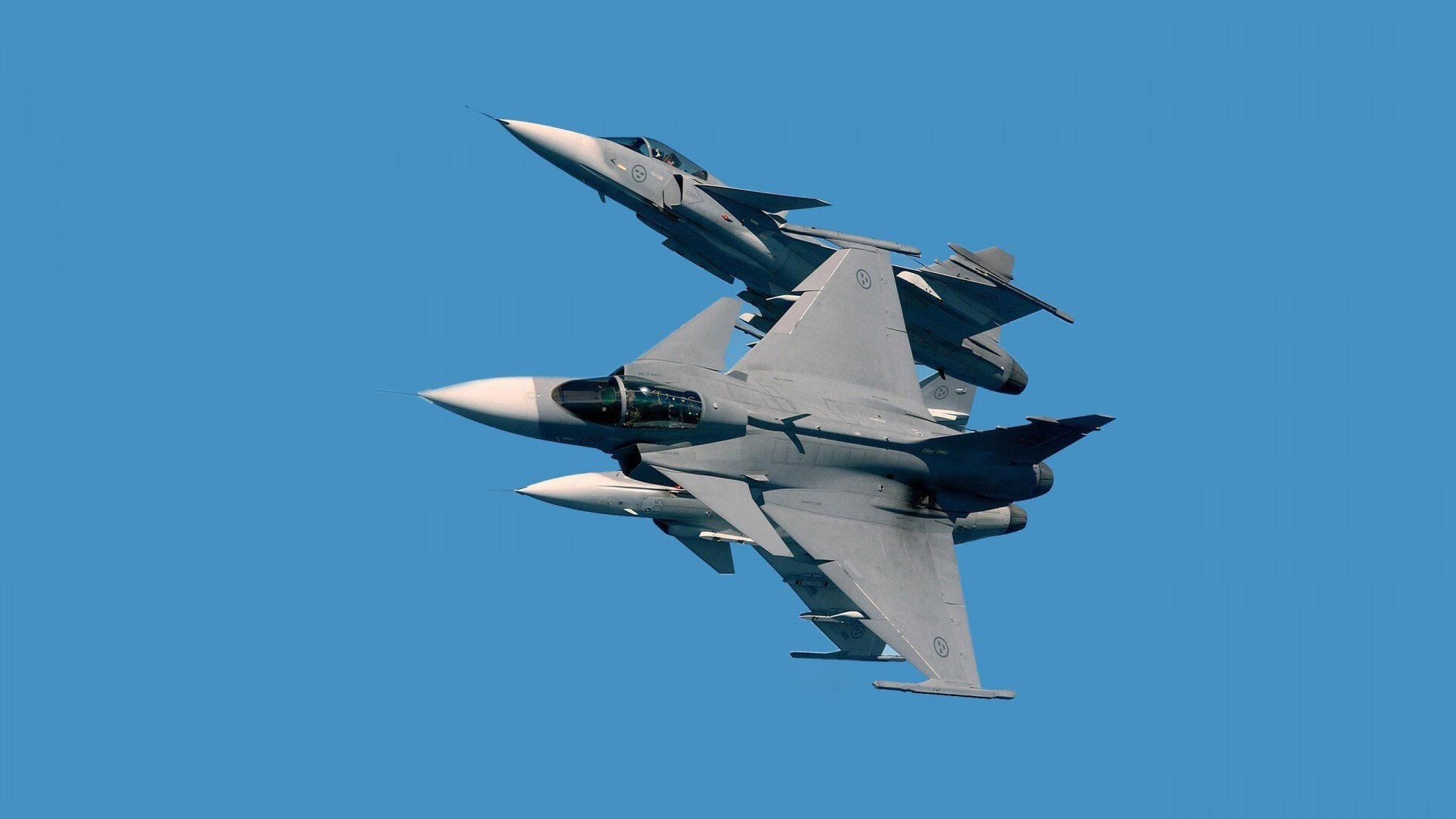 字母哥反击一条龙完成暴扣雄鹿稳住节奏,字母哥伤退雄鹿加时险胜热火